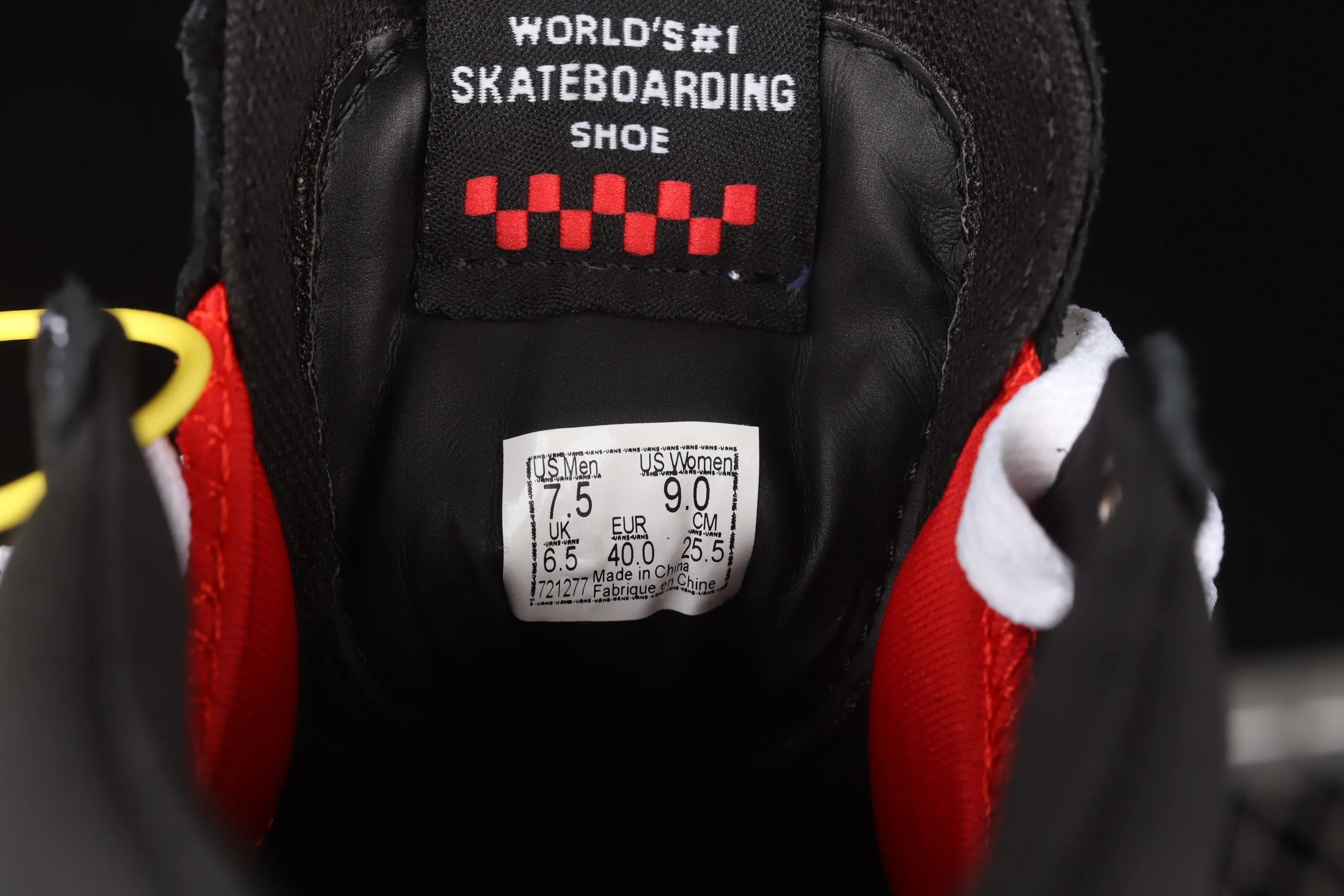 All categories Vans Vans series Vans Mid Vans Kate SK8-Mid black and white suede professional skateboard shoes commemorating legendary skater superstar Jeff Grosso VN0A5FCG625
